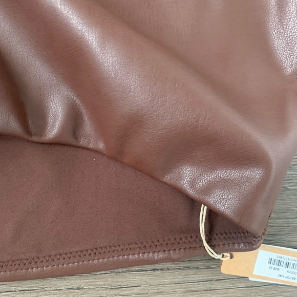 Skims Faux Leather Bralette - Size 2X - Cocoa - NWT - Picture 6 of 8